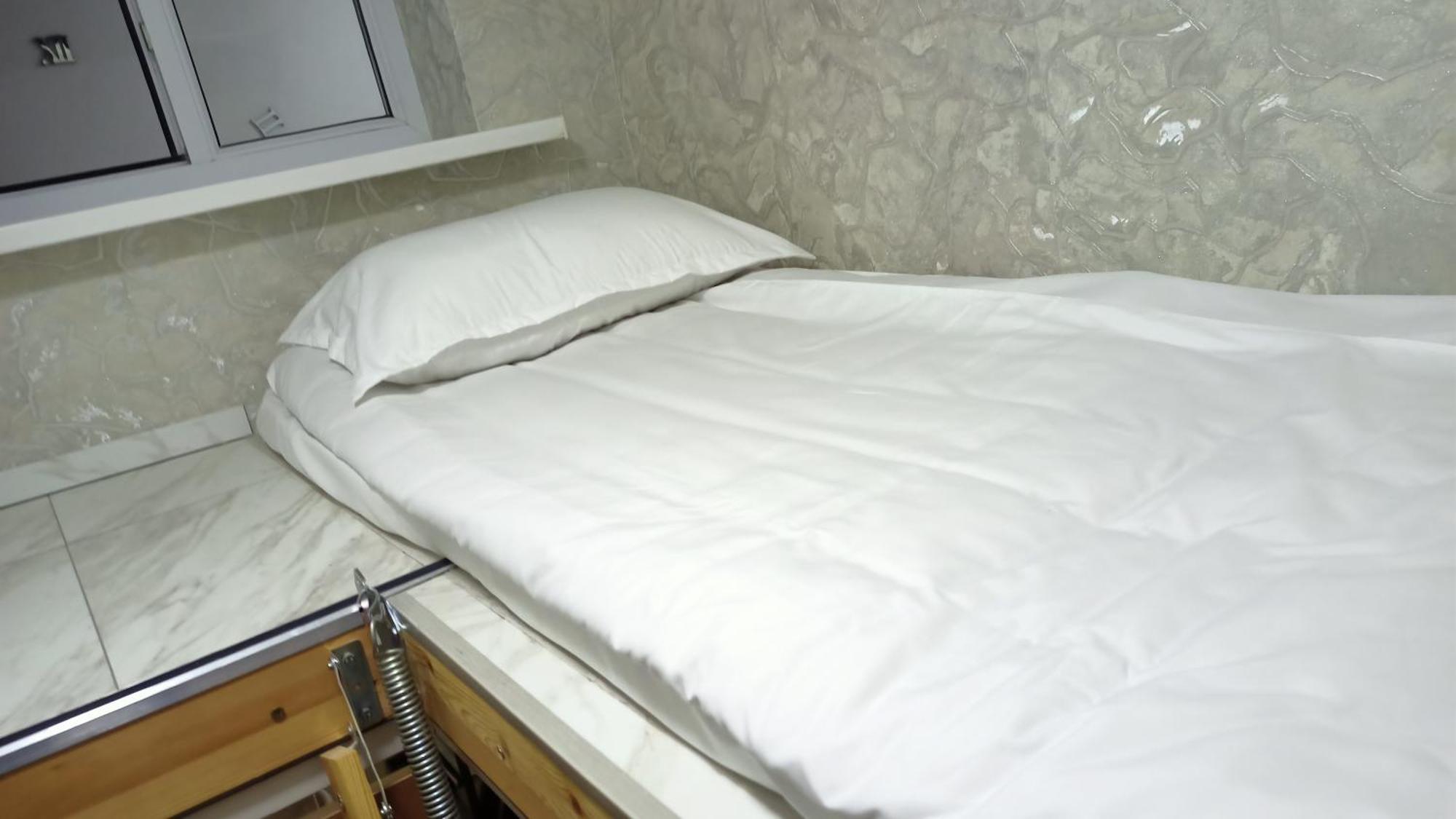 Двухуровневый Практичный Лофт Apartment Алма Ата Екстериор снимка